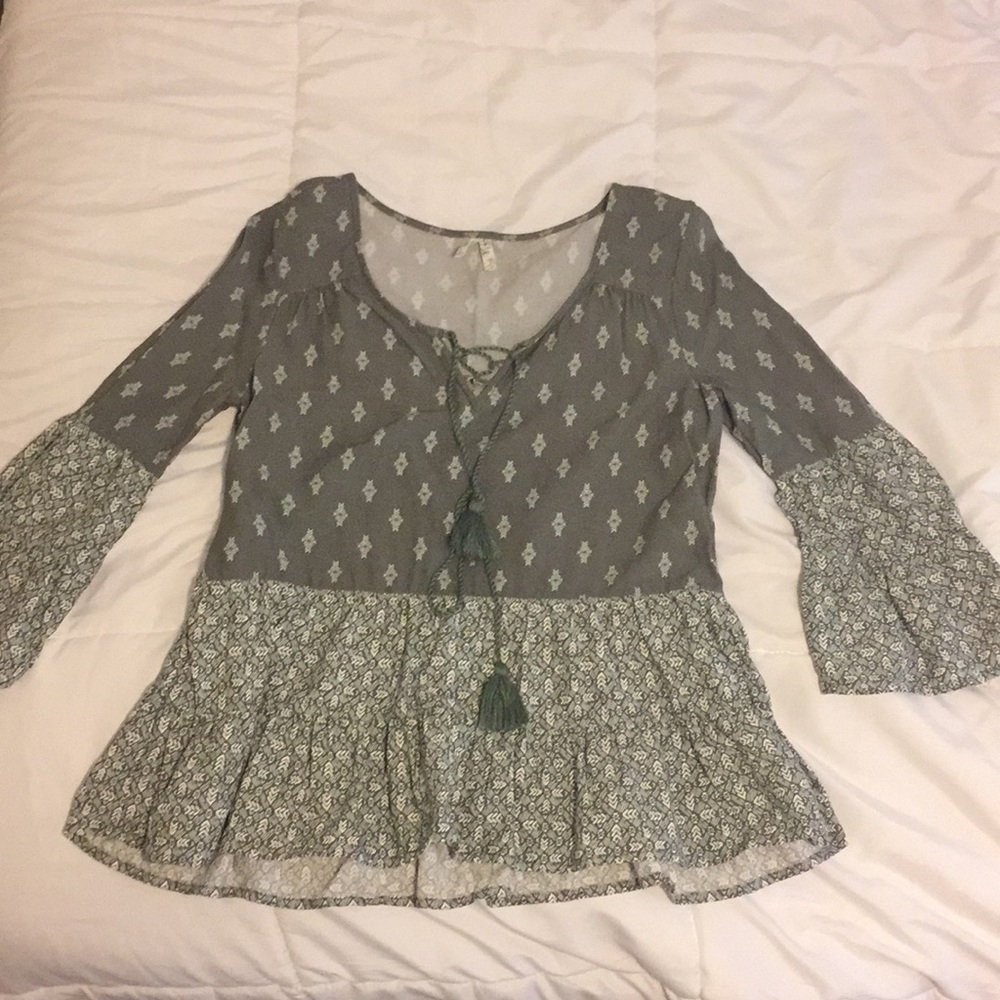 Green hipster blouse